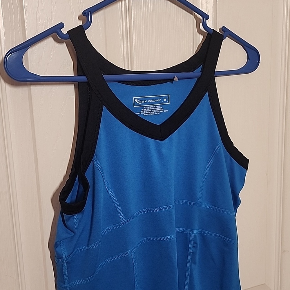 TEK GEAR ATHLETIC TANK